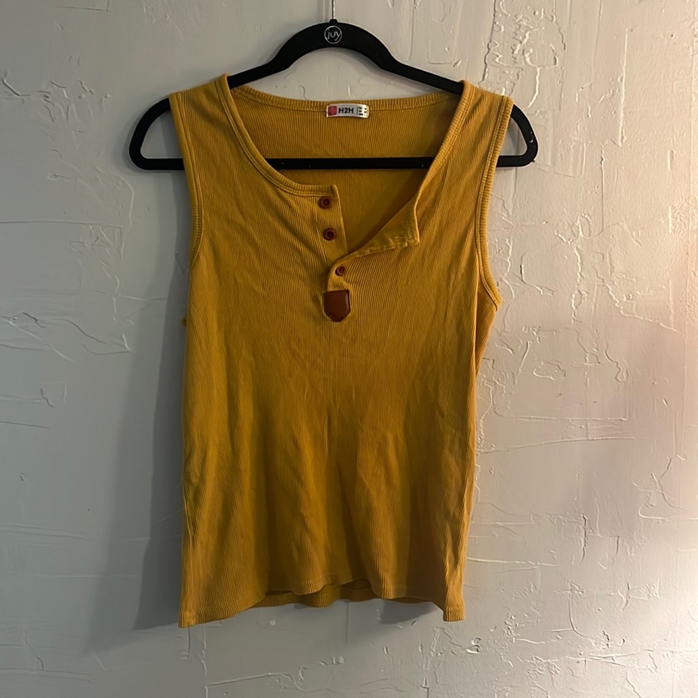 H2H button up soft tank